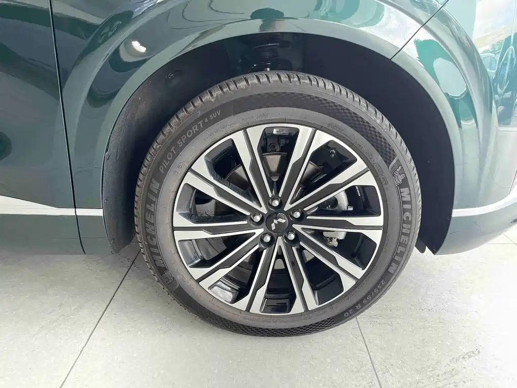 Wuling Xingguang L — миниатюра 22