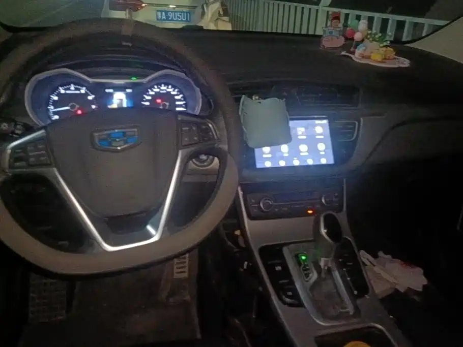 Geely Emgrand GS — миниатюра 12