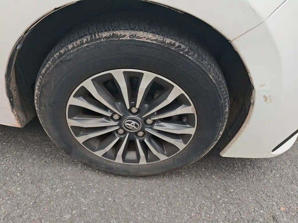 Toyota Corolla — миниатюра 24