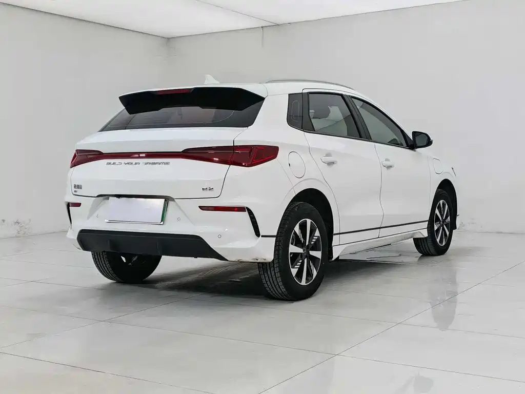 BYD E2 2023 Luxury