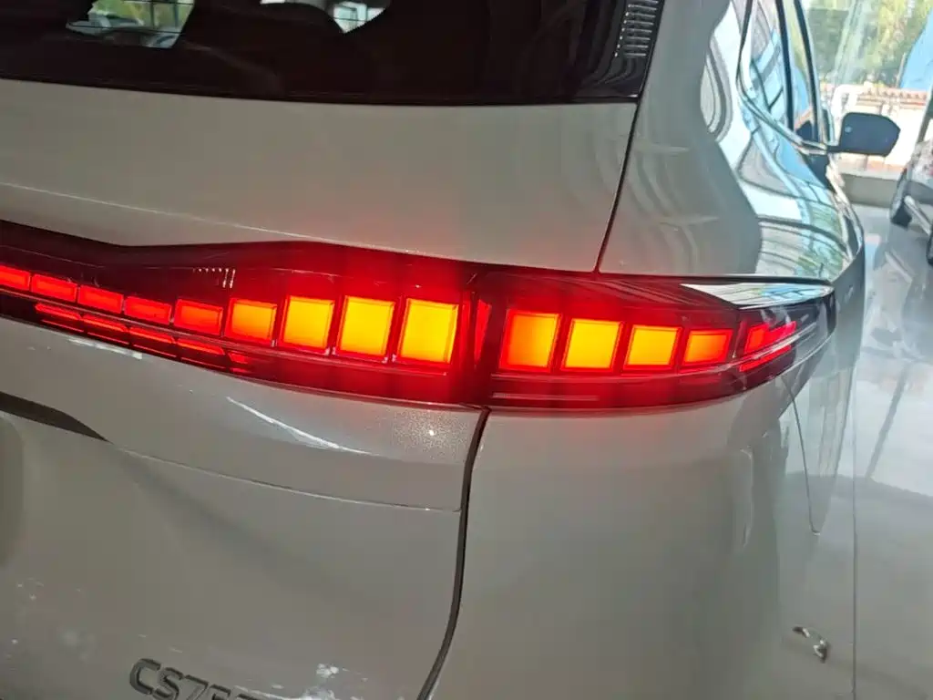 Changan CS75 PLUS — миниатюра 8