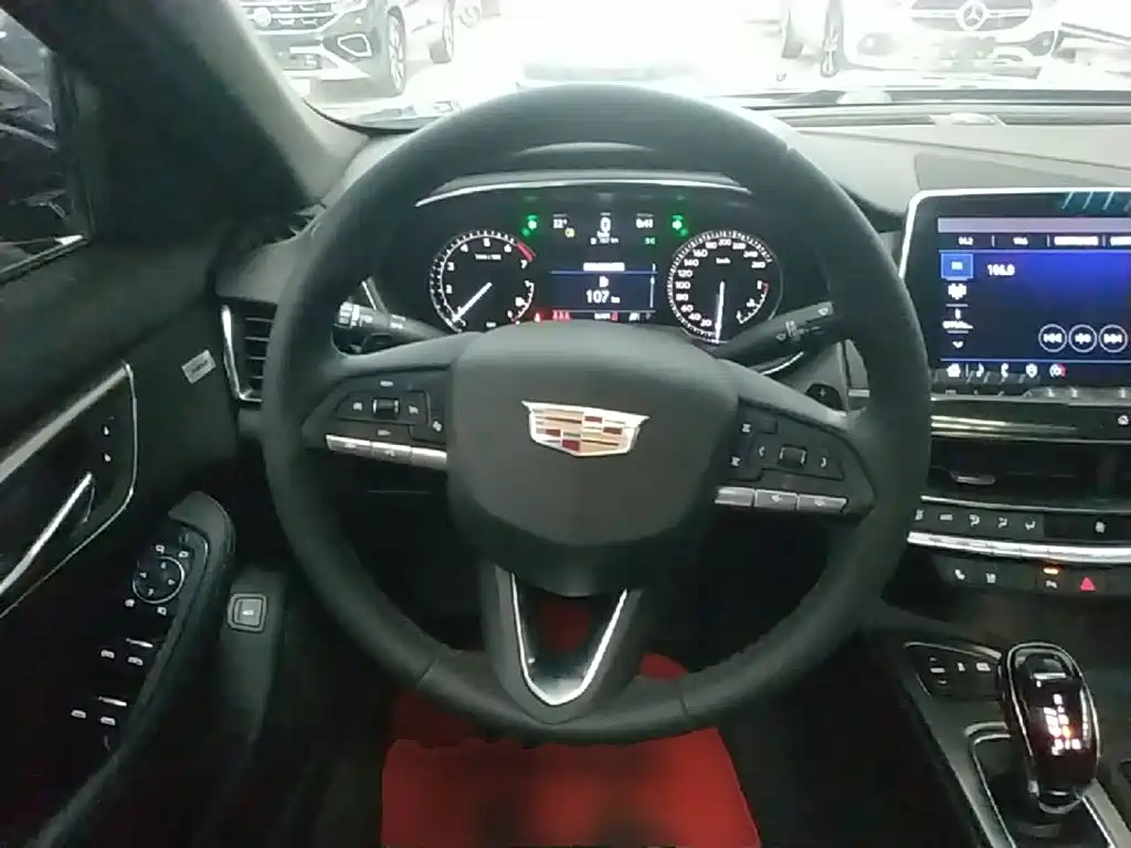 Cadillac CT5 — миниатюра 11