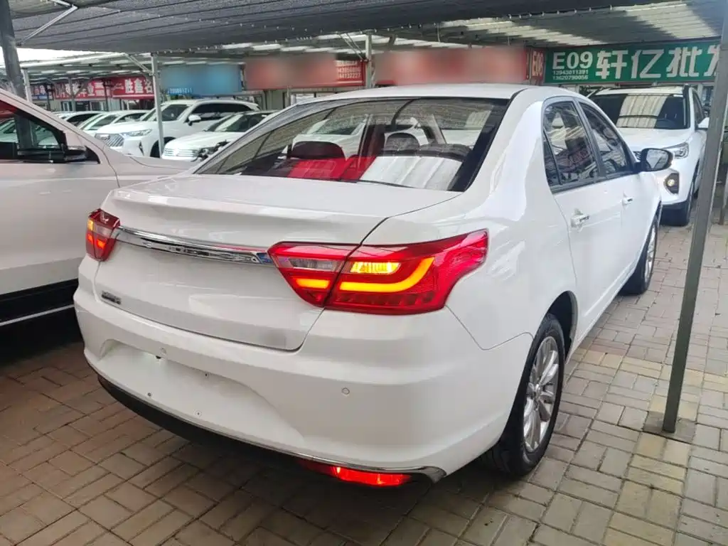 Geely Vision — миниатюра 7