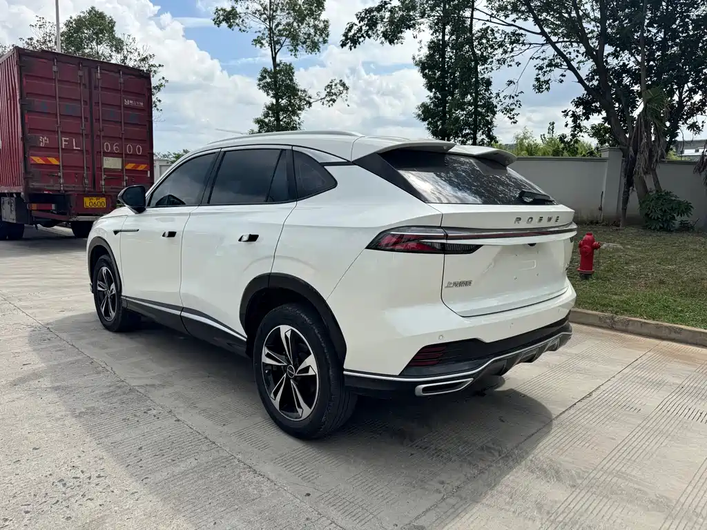 Roewe RX5 — миниатюра 8