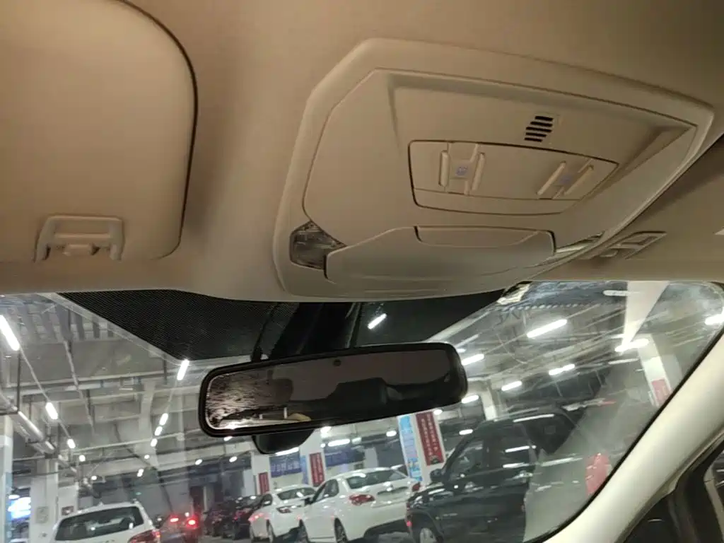 Ford Kuga — миниатюра 18