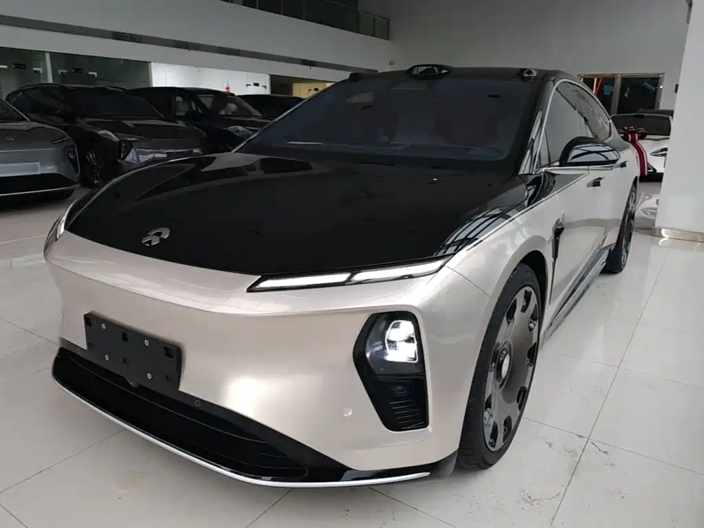 NIO ET9