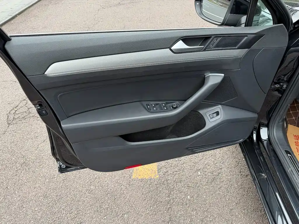 Volkswagen Magotan — миниатюра 6