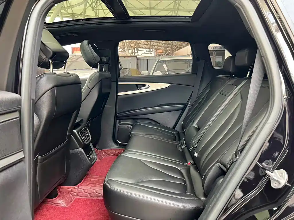 Lincoln Nautilus (Import) — миниатюра 5