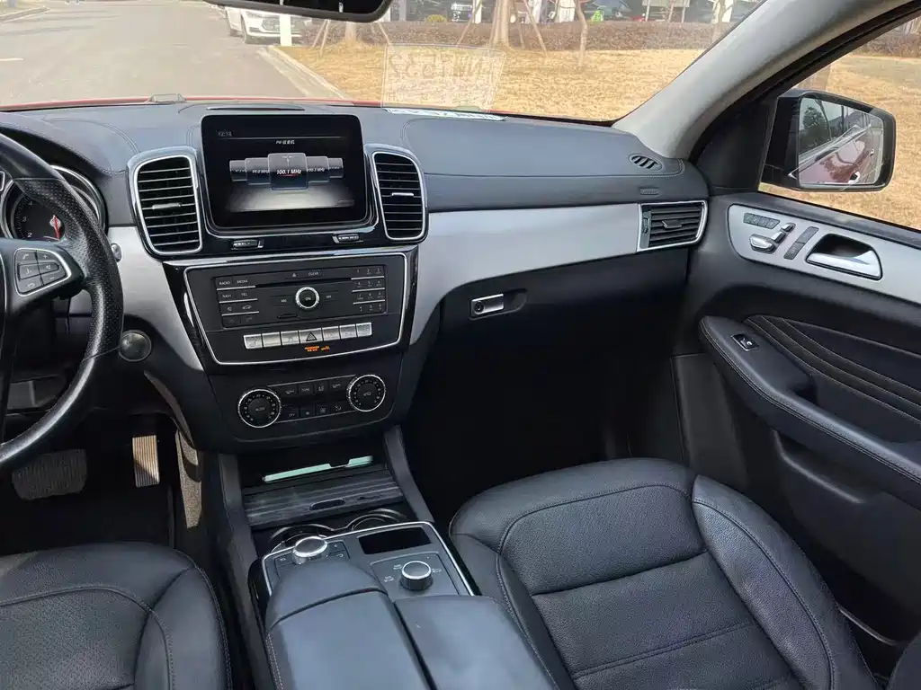 MERCEDES-BENZ GLE COUPE