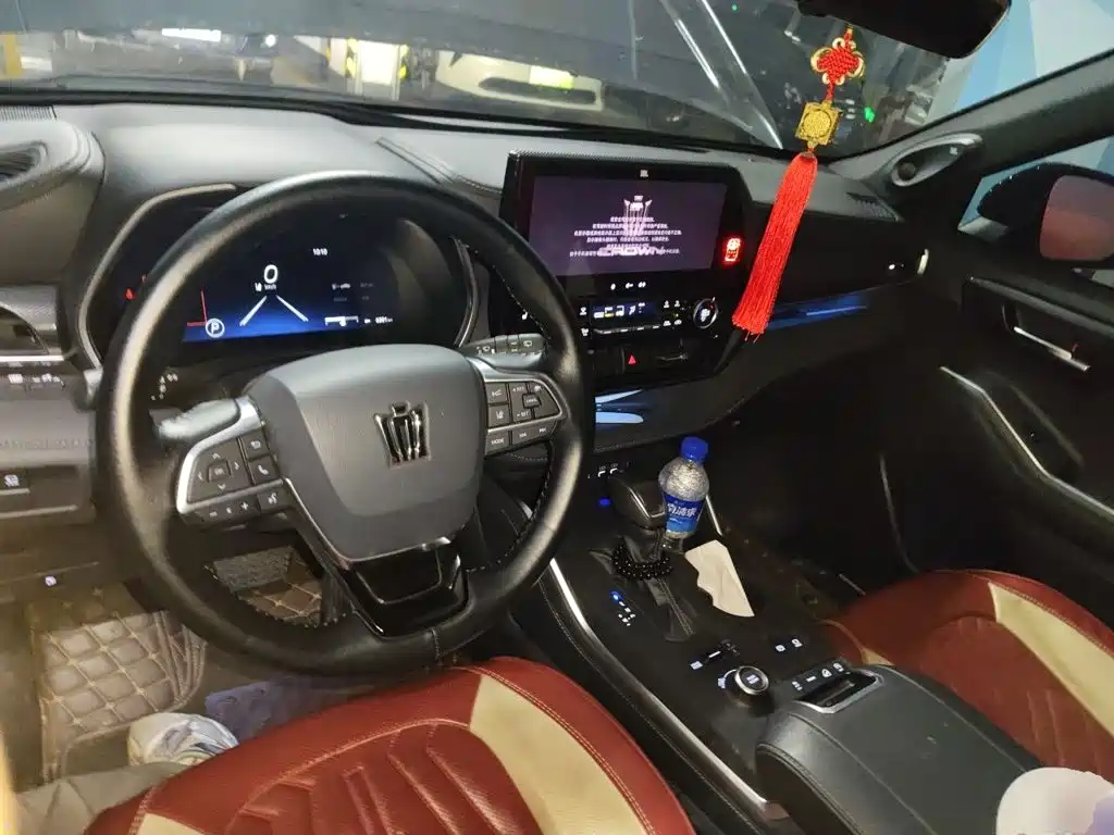 Toyota Crown Kluger — миниатюра 5