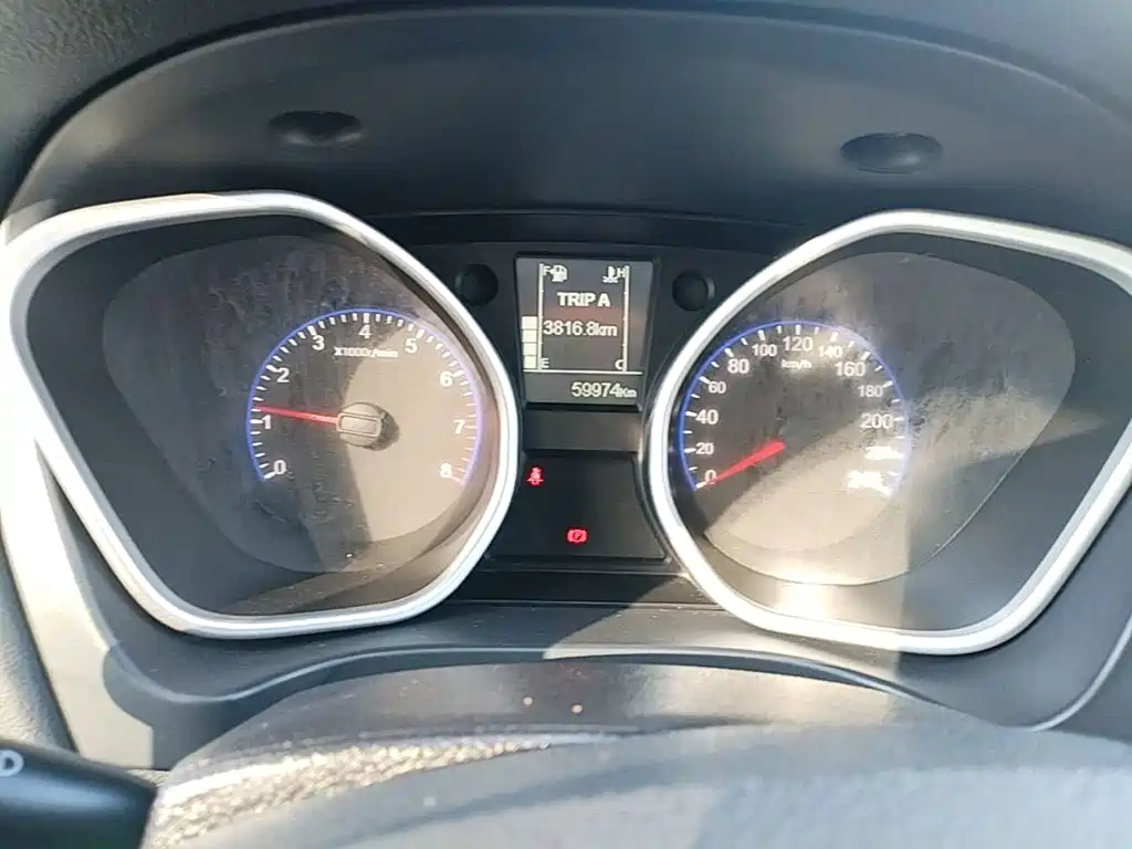 Geely GX7 — миниатюра 12