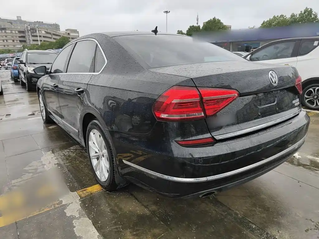 Volkswagen Passat — миниатюра 5
