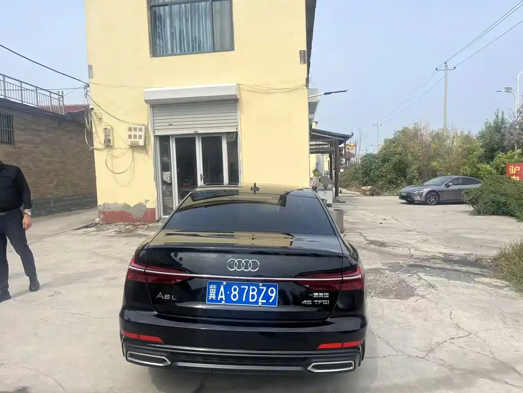 Audi A6L — миниатюра 10