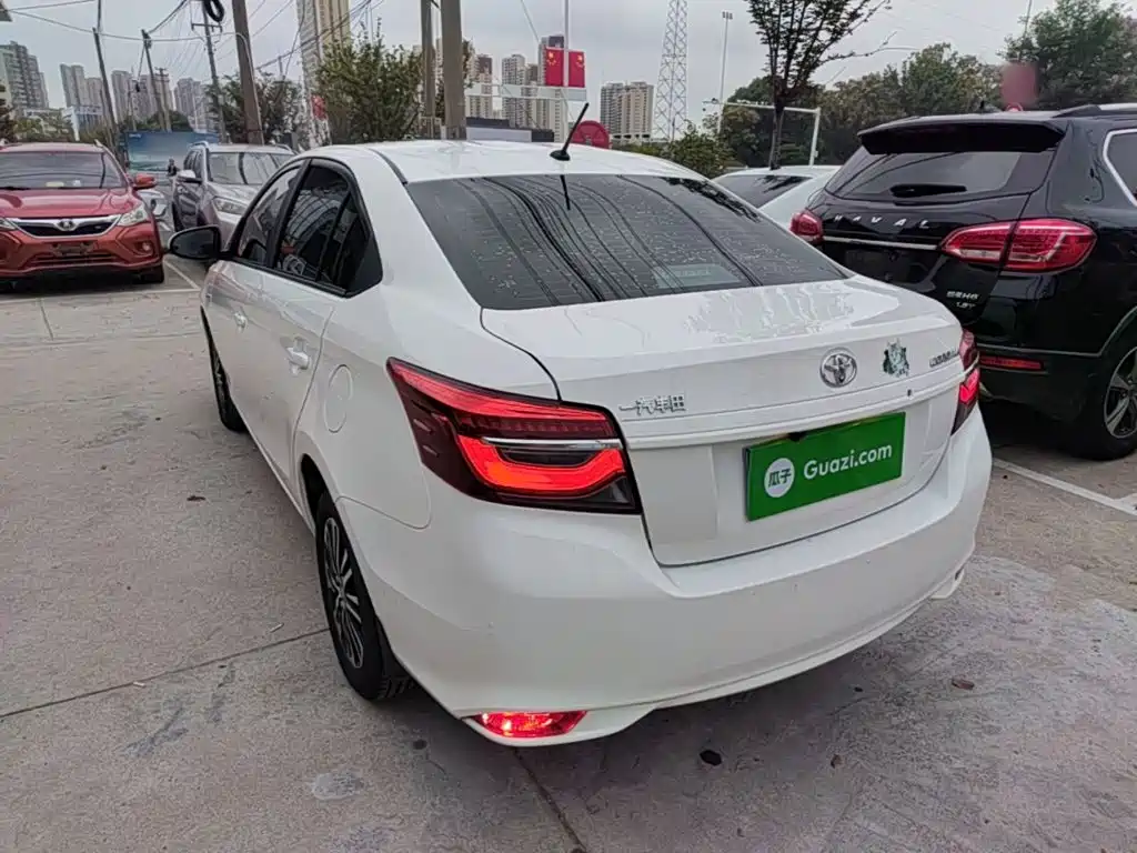Toyota Vios — миниатюра 5