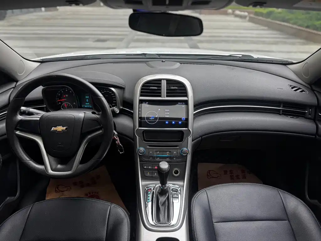 Chevrolet Malibu — миниатюра 10