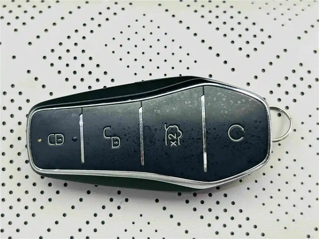 BYD Yuan UP — миниатюра 14