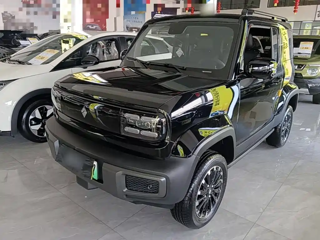 Baojun Yueye — миниатюра 2