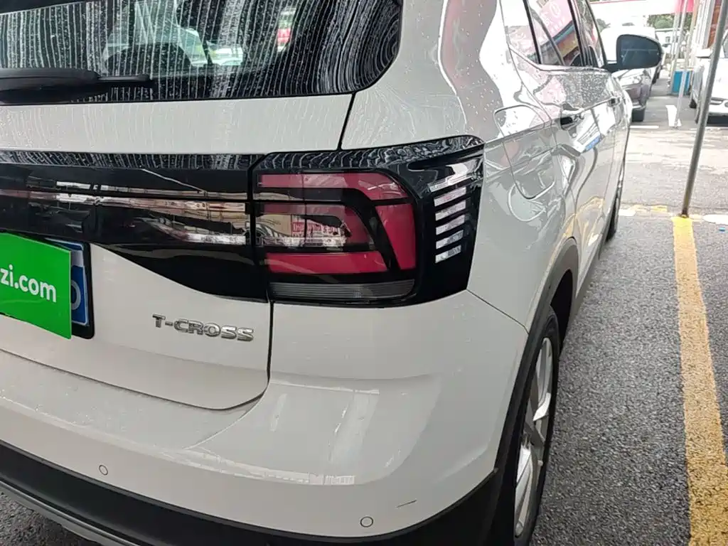 Volkswagen T-Cross — миниатюра 8
