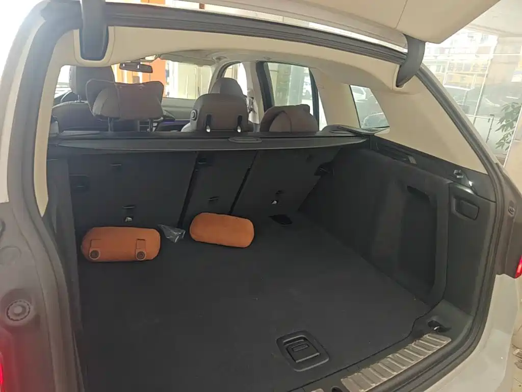 BMW iX3 — миниатюра 19
