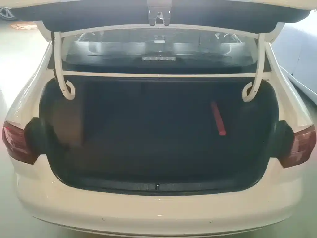 Volkswagen Bora — миниатюра 19