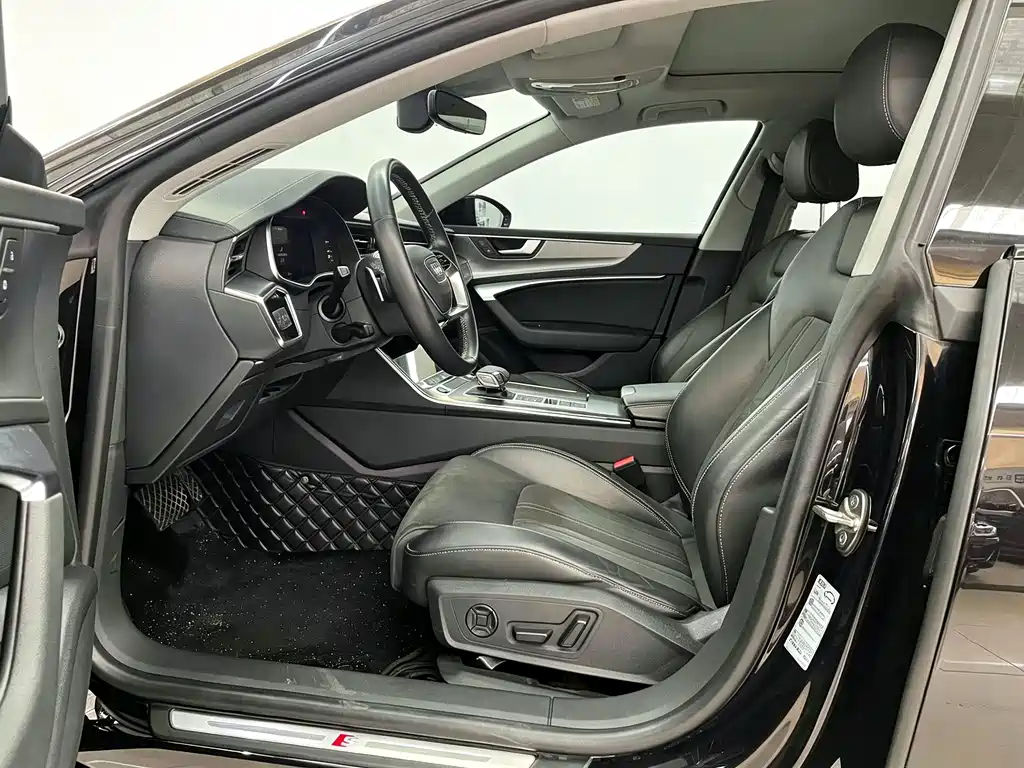 Audi A7L — миниатюра 4