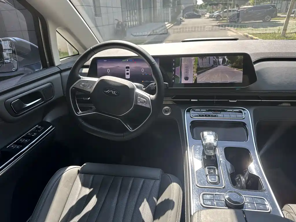 JAC Refine Refine RF8 PHEV — миниатюра 14