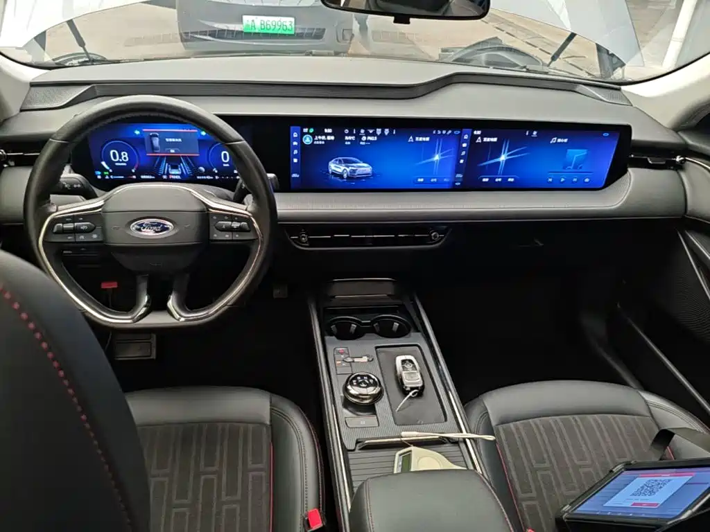 Ford Mondeo — миниатюра 10