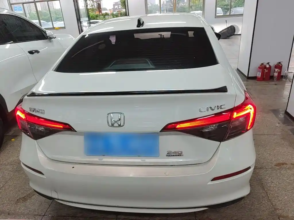 Honda Civic — миниатюра 6