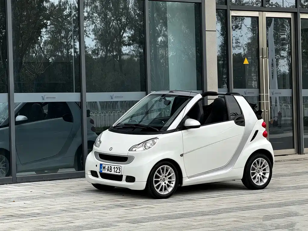 smart Smart Fortwo — миниатюра 2