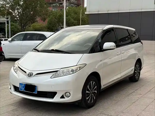 TOYOTA PREVIA 2017