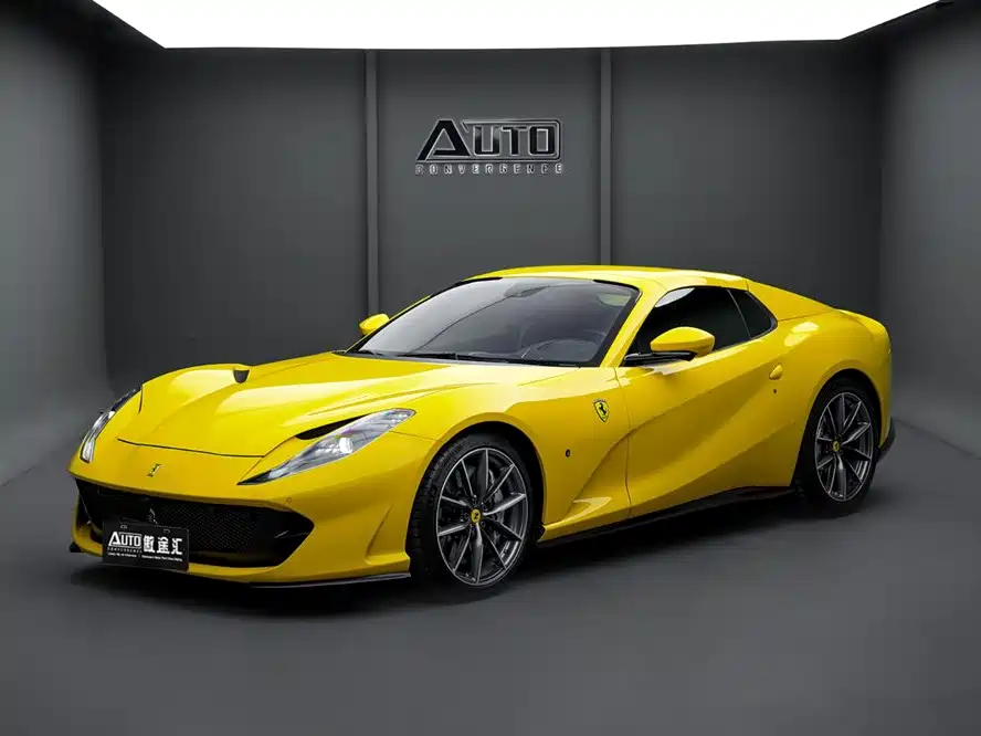 Ferrari 812 — миниатюра 2