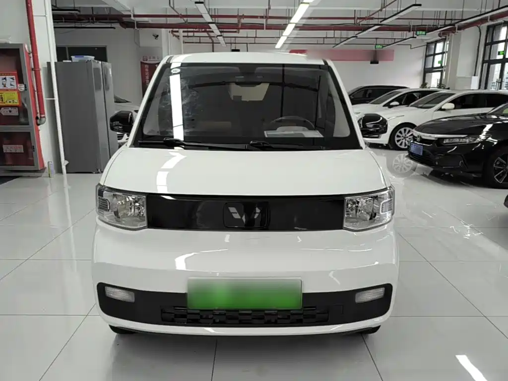 Wuling MINIEV — миниатюра 3