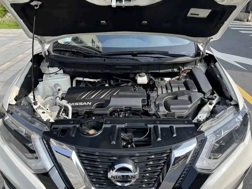 Nissan X-Trail — миниатюра 4