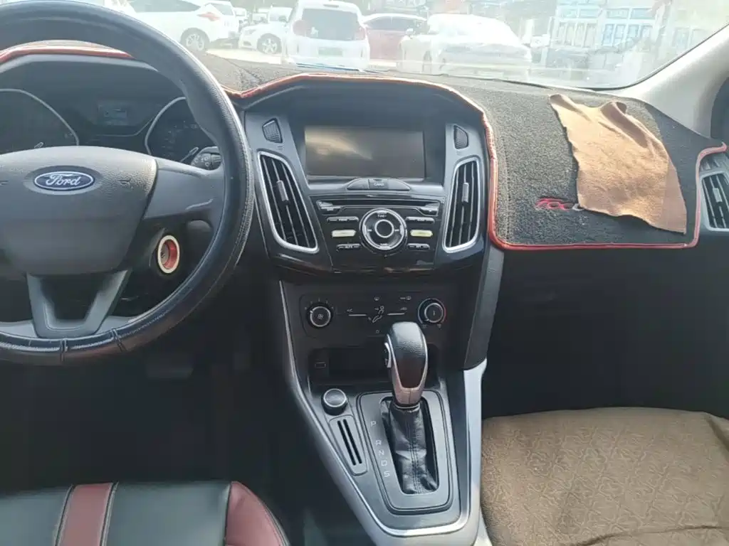 Ford Focus — миниатюра 13