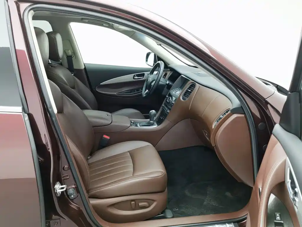 Infiniti QX50 — миниатюра 23