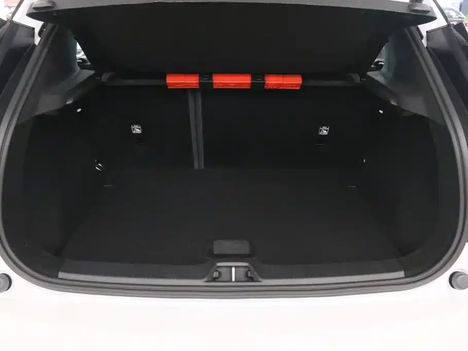 Volvo EX30 — миниатюра 18