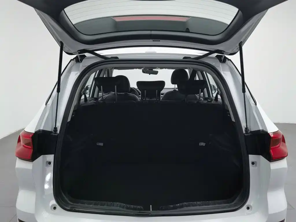 Haval M6 — миниатюра 16