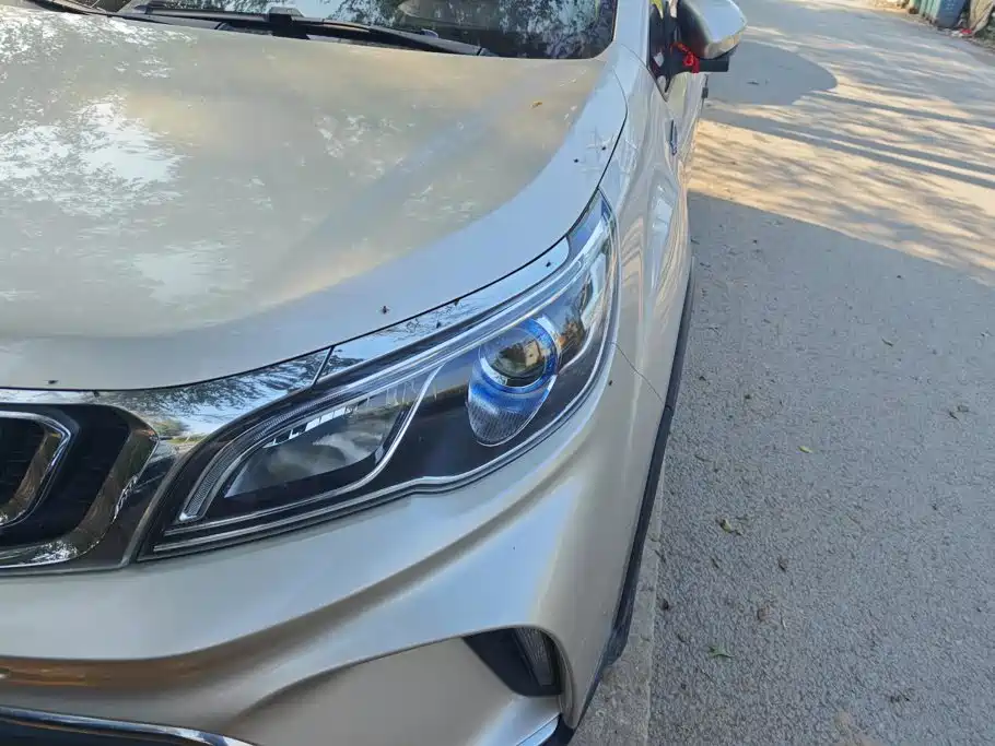 Geely Vision X3 — миниатюра 5