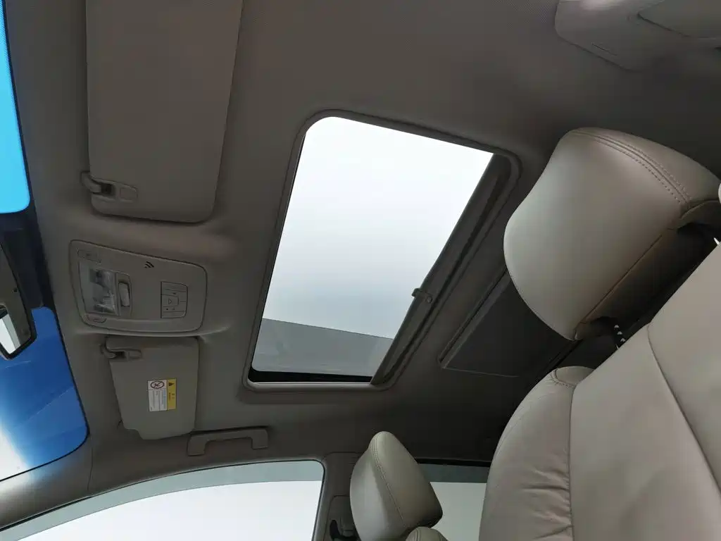Buick GL8 — миниатюра 14