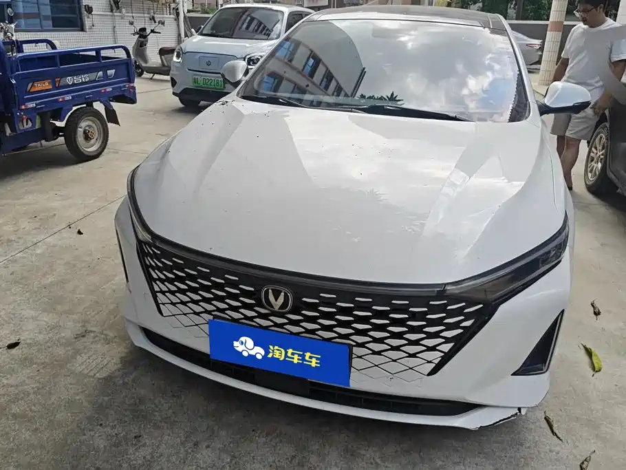Changan Ruicheng PLUS — миниатюра 2