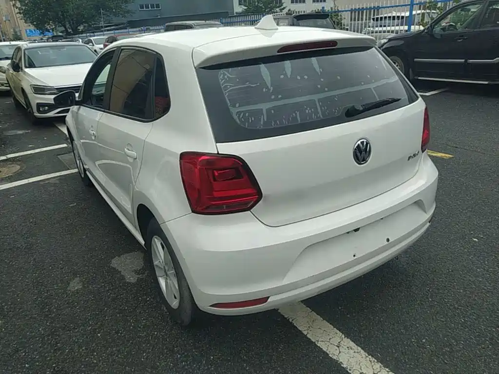 Volkswagen Polo — миниатюра 5
