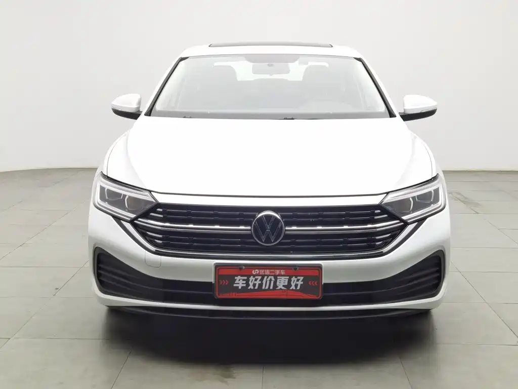 Volkswagen Sagitar — миниатюра 3