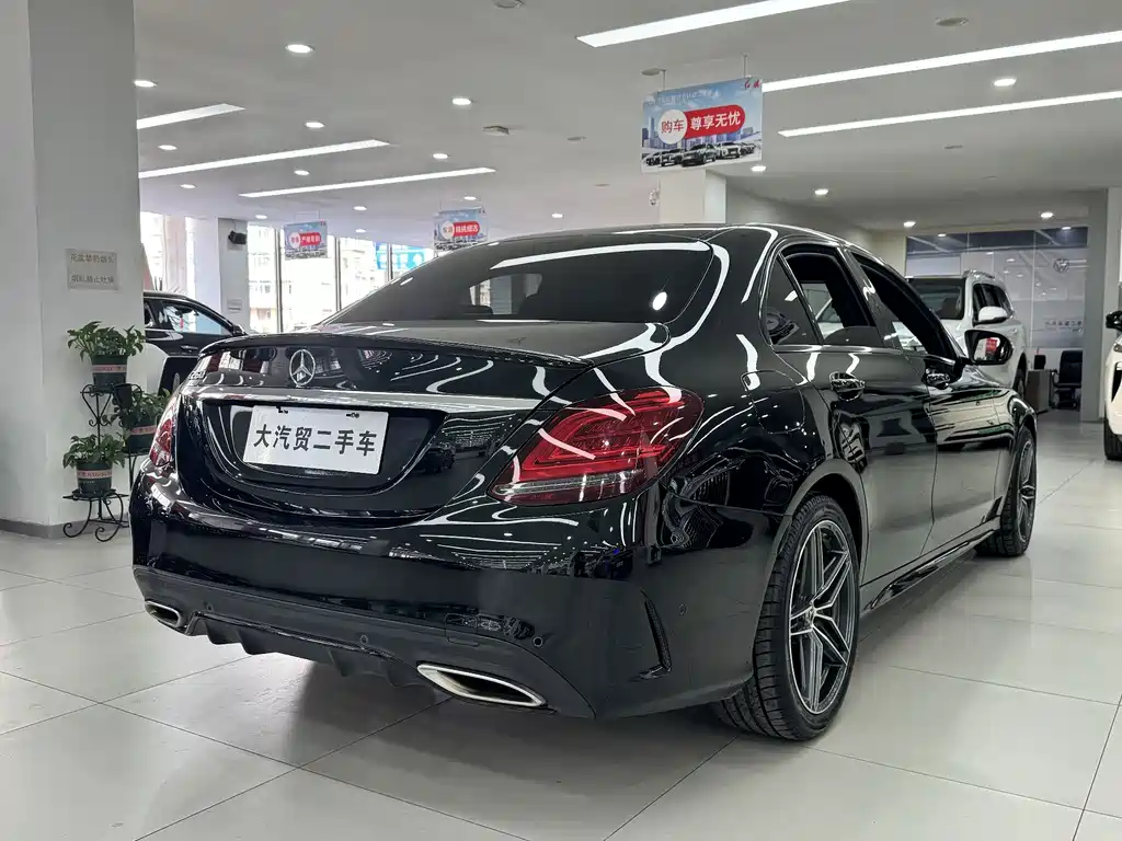 Mercedes-Benz C-Class — миниатюра 4