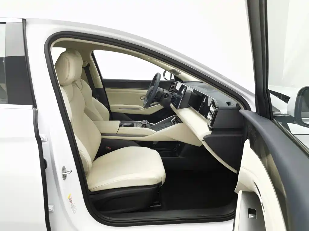 BYD Qin L — миниатюра 23