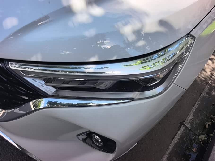 Haval Haval M6 1.5 л 2021 г. Белый, пробег 12500 км