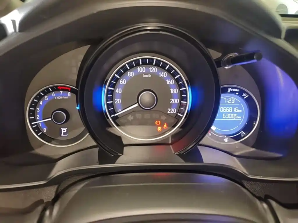 Honda Fit — миниатюра 12