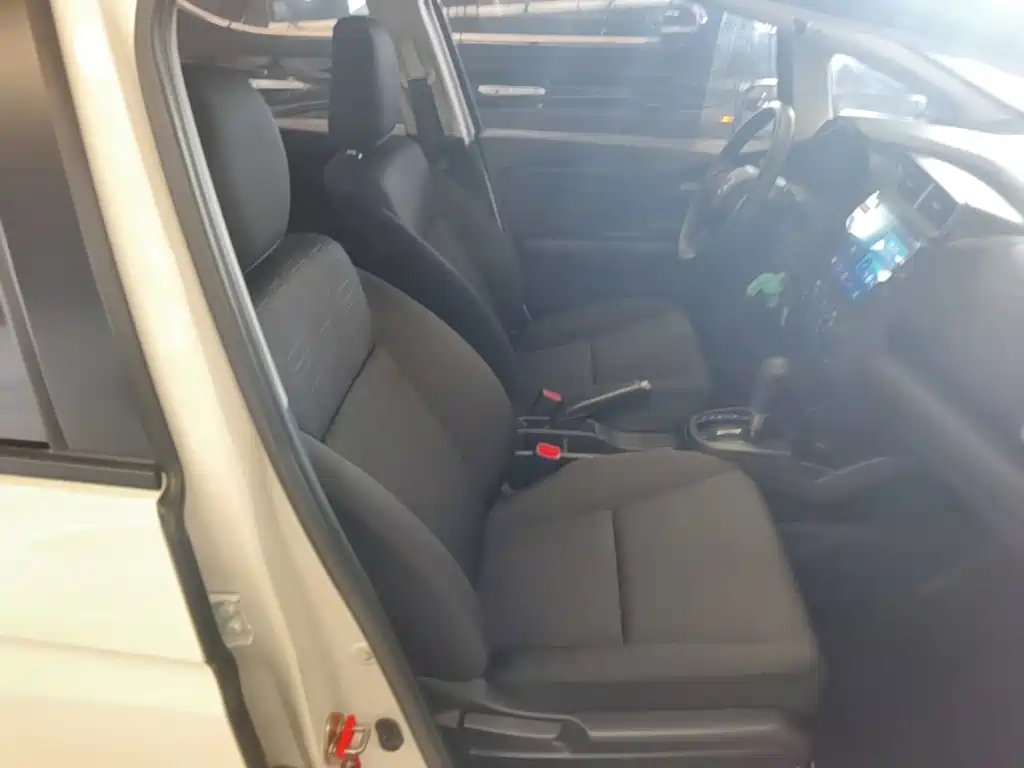 Honda Fit — миниатюра 25
