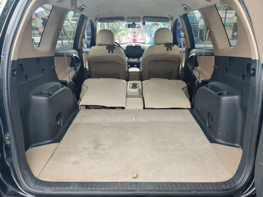 Toyota RAV4 — миниатюра 14