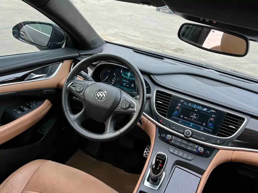 Buick LaCrosse — миниатюра 9