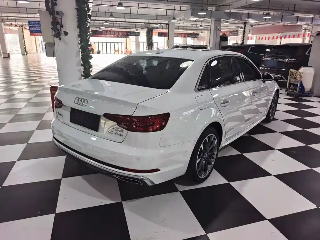 Audi A4L — миниатюра 9